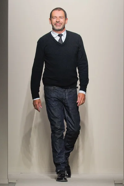 Look 37